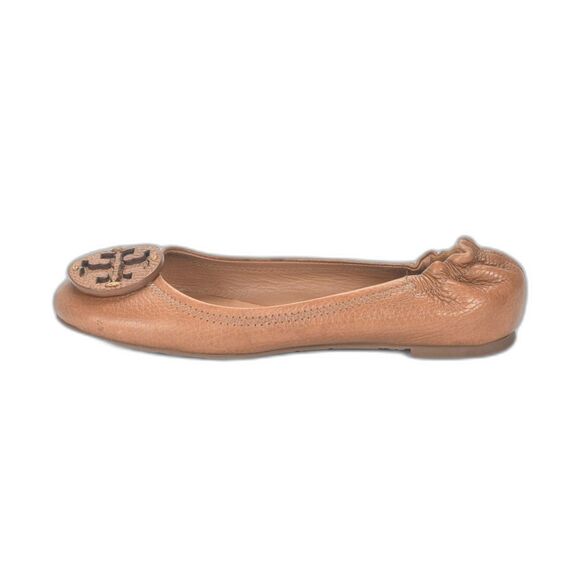 Tory Burch Reva Flats Pebbled Leather Carmel Insignia Emblem Size 6 - Picture 1 of 5